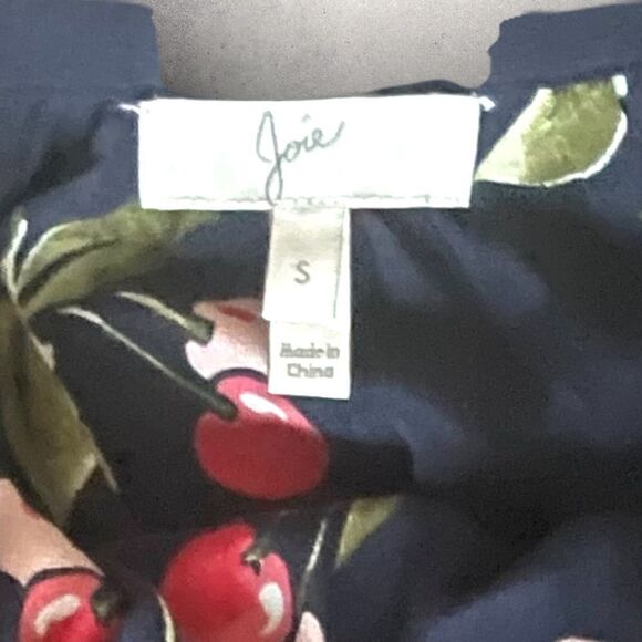 Joie | EUC Almudena Cherry Print Silk Wrap Skirt In Dark Navy Size Small - Picture 10 of 10